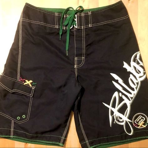 Billabong Board Shorts Men's 32 Navy Blue Swim Trunks Graphic Logo Spell Out Cool Swim Trunks, Aesthetic Swim Trunks, Swimming Trunks Aesthetic, Swim Trunks Aesthetic, Board Shorts Men's, Blue Swim Trunks, 2000s Fashion Trends, Slouch Socks, Baggy Clothes