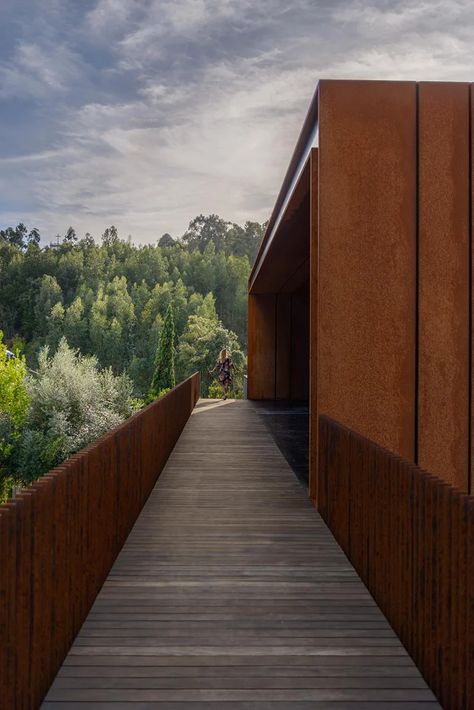 MMV arquitectos elevates a corten steel clad volume for events space in porto Steel Architecture, Weathering Steel, Good Neighbor, Corten Steel, Porto Portugal, Event Space, Small Backyard, Traditional House, Picture Gallery