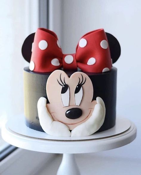 Cake Miki Mouse, Unique Cake Ideas, Minnie Mouse Cake Design, Mini Mouse Birthday Cake, Bolo Do Mickey Mouse, Γενέθλια Mickey Mouse, Mickey Cake, Twin Birthday Cakes, Mouse Birthday Cake