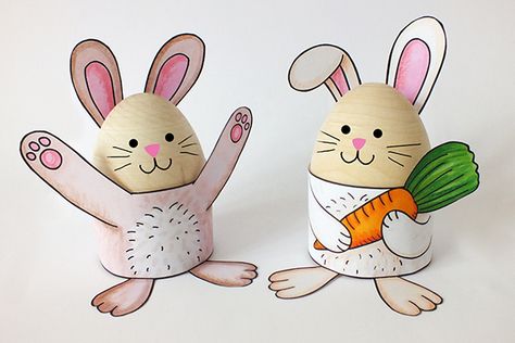 Easy Easter egg-wrap craft for kids - Eggheads re-vsitied! Easter Egg Competition Ideas, Easter Egg Craft, Circus Crafts, Egg Craft, Egg Wrap, Easter Egg Tree, Crafts Printable, Chicken Crafts, Plastic Easter Eggs