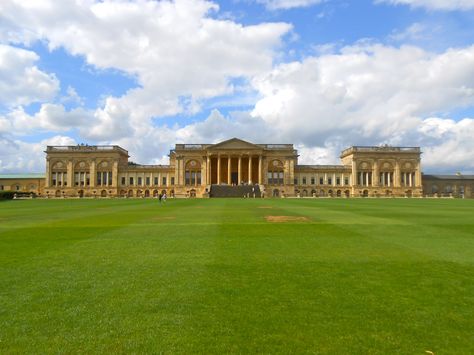 Stowe Gardens, English Estates, Stowe House, English Houses, Dreams Resorts, Architecture Classic, British Architecture, English Castles, Neoclassical Architecture