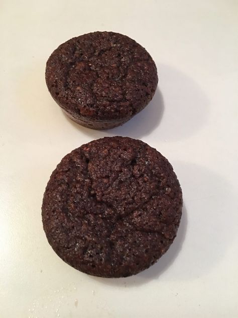 These moist Chocolate Cinnamon Muffins are delicious! The are keto, low carb, and made with Pork Rind flour. Keto Pork Rinds, Pork Rind, Dairy Free Pumpkin, Moist Muffins, Pumpkin Ice Cream, Cinnamon Muffins, Filled Muffins, Pumpkin Spice Coffee, Baked Pork