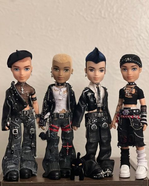 𝑲𝒂𝒍𝒊. ⋆ 𓇼 ⋆｡˚ 𓆝⋆｡˚ 𓇼 ཐིཋྀ (@fishpurse) • Instagram photos and videos Male Bratz Doll, Bratz Boyz Outfit, Bratz Boy, Boy Bratz Dolls, Bratz Dolls Aesthetic, Bratz Fashion, Gay Outfits, Bratz Aesthetic, Wwe Outfits