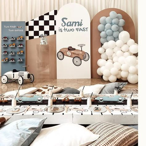 Neutral Car Theme Birthday, Neutral Race Car Birthday, Fast Two Birthday Theme, Baby Boy 1st Birthday Car Theme, Vintage Cars Birthday Party, Birthday Boy 2nd Party Themes, Boys Birthday Party Theme, Two Fast Theme Party, Two Fast Decorations