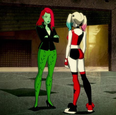 Harlivy Og Harley Quinn Costume, Harley And Ivy Costume, Harley Quinn And Ivy Costumes, Posion Ivy Couples Costume, Harley Quinn Poison Ivy Costume, Poison Ivy Costume Couple, Harley Quinn And Poison Ivy Costume, Duo Cartoon Characters, Cosplay Duos