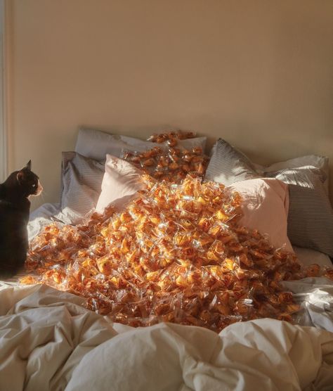 Felix Gonzalez Torres, The New Yorker Magazine, New Yorker Magazine, Fortune Cookies, A Level Art, Famous Art, The New Yorker, New Yorker, Artist Art