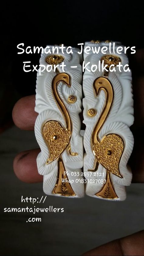 Samanta Jewellers Exporters Pvt Ltd 7 Vidyasagar Road Kolkata 700 077 (India) Ph: +91 033 2557 2121 Fax: +91 033 2557 9738 Pure Handmade Exclusive Indian Gold Jewellery Manufacturers Wholesaler & Direct Exporters in Kolkata India,Since 1966. Sakha badhano, Sakha o pola badhano, #sakhabadhano #sakha #sakhapola #sakhaopolabadhado Bengali Sakha Pola Design, Bengali Shakha Pola Design, Shaka Pola Bangles, Sankha Badhano Gold, Sakha Pola Design, Gold Pola Badhano Design, Pola Bangles Gold, Sakha Pola In Gold, Shakha Design