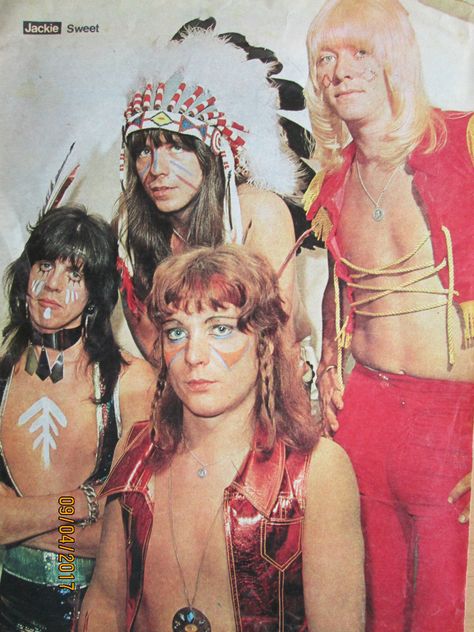 Show just how beautiful Steve red hair is Glam Rock Aesthetic, 70s Artists, Andy Scott, Steve Priest, 70s Glam Rock, Brian Connolly, Children Of The Revolution, Sweet Band, 1970s Music