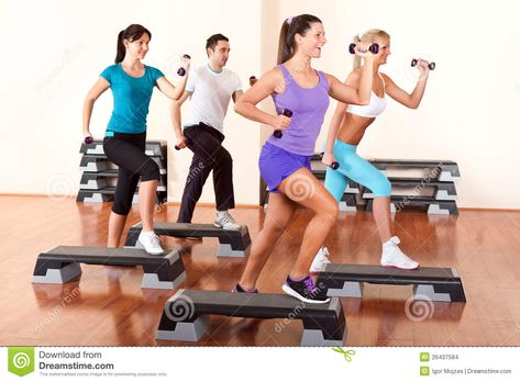 Step Aerobics, Power Walking, Workout Space, Diet Plans For Women, Benefits Of Exercise, Weight Set, Health Club, A Gym, Pilates Workout