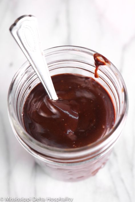 Homemade Chocolate Sauce | Mississippi Delta Hospitality Homemade Chocolate Sauce, Chocolate Sauce Recipes, Homemade Hot Fudge, Butterscotch Sauce, Hot Fudge Sauce, Cooking Cream, Caramel Coffee, Fudge Sauce, Dessert Sauces