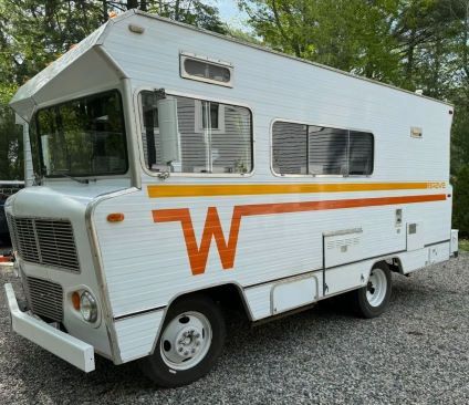 1974 Winnebago Brave D19, ready for its next adventures. Still doused in '70s charm! Winnebago Brave, Vintage Motorhome, Rv Bus, Camping Trailers, Motor Homes, Barn Finds, Camping Trailer, Time Capsule, Motorhome