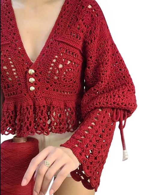 Crochet Top Modest, Modest Crochet Top, Poncho Crochet, Fashion Crochet, Crochet Clothing And Accessories, Crochet Fashion Patterns, Crochet Dress Pattern, Crochet Cardigan Pattern, Crochet Shirt