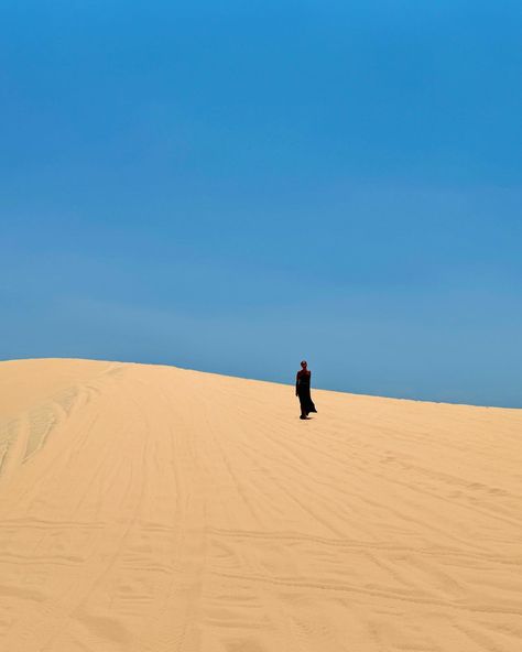 A mirage 🌵🏜️🌫️✨ 📍White sand dunes Mui Ne Vietnam 🇻🇳 . . . #muine #muinevietnam #vietnam #vietnamtravel #discovervietnam #visitvietnam #vietnamtourism #vietnamtourismboard #vietnamdestinations #muinedunes #whitesanddunes #sanddunes #desertvibes #whitesand #dunes #sand #travel #traveler #travelinspiration #travelideas #travelpostcard #traveldiaries #places #explore #discover White Sand Dunes, Vietnam Destinations, Vietnam Tourism, Visit Vietnam, Desert Vibes, Travel Postcard, Vietnam Travel, Sand Dunes, White Sand