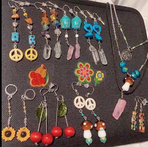 Indie Jewelry, Dope Jewelry, Funky Jewelry, Hippie Jewelry, The Bag, Jewelry Inspo, Fun Earrings, Pretty Jewellery, Piercing Jewelry