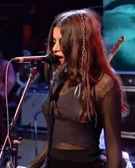 Hope Sandoval Hope Sandoval, Mazzy Star, Bella Swan, Grunge Hair, Aesthetic Hair, Mean Girls, Mode Inspiration, Pretty Hairstyles, Hair Looks