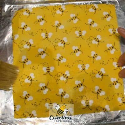 Beeswax Food Wraps Recipe Tutorial - Carolina Honeybees How To Make Waxed Bread Bags, Waxed Bread Bag, Diy Bees Wax Bread Bags, Beeswax Bread Bag Diy, Beeswax Bag, Beeswax Recipes, Diy Beeswax Wrap, Bees Wax Wraps, Beeswax Food Wraps