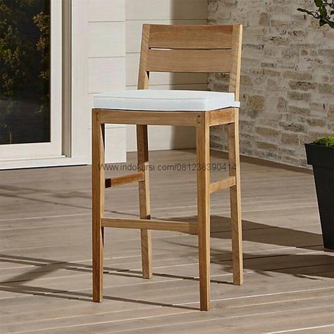 Kitchen Island Barstools, Island Barstools, Bar Chairs Diy, Terrace Furniture, Diy Stool, Wood Chair Design, Island Chairs, Kursi Bar, Pub Chairs