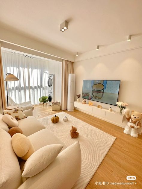 Korean Living Room Ideas, Modern Korean House, Muji Living Room, Korean Living Room, Korean Interior, Korean Interior Design, Korean Apartment Interior, Korean House, Small Modern Living Room