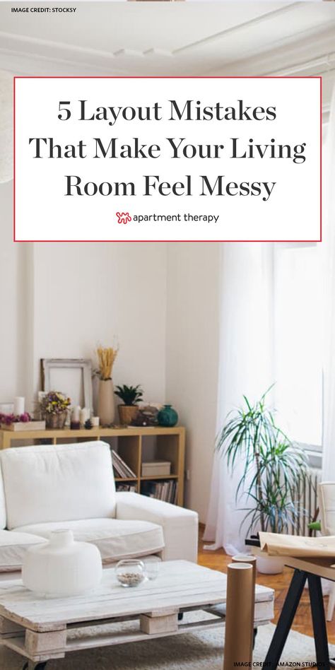 To find out why your living room may seem perpetually messy, despite constant cleaning, we spoke to professional home stagers to get their best clever hacks that will take your living room from “kind of sloppy” to open house-level neat. #LivingRooms #LivingRoomLayout #LayoutIdeas #OrganizingTips #DesignHacks #HomeStaging #StagingTips Staging Small Living Room, Staging Living Room, Cluttered Living Room, Morocco Living Room, Living Room Ideas Comfy, Apartment Refresh, House Staging, Bohemian Living Rooms, Home Staging Tips