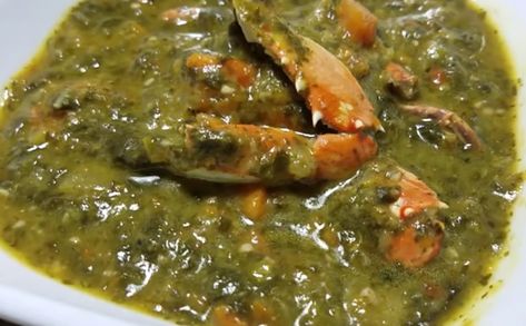 Callaloo Soup Recipe, Callaloo Recipe, Caribbean Fish, Crab Soup Recipes, Trinidadian Recipes, Crab Recipe, Trinidad Recipes, Trini Food, Crab Soup