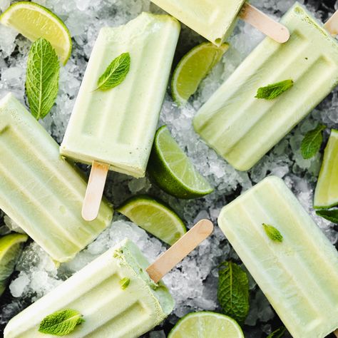 Mojito Dessert, Mint Popsicles, Vegan Ice Cream Recipes, Lime Popsicles, Frozen Treats Recipes, Strawberry Popsicles, Vegan Ice Cream Recipe, Frozen Dessert Recipe, Dairy Free Ice Cream