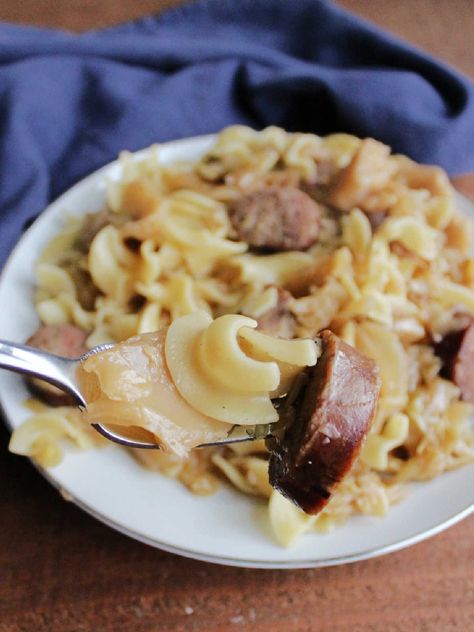 Haluski Recipe Crockpot, Crockpot Haluski, Sauerkraut And Noodles, Kielbasa Sauerkraut, Noodles Crockpot, Haluski Recipe, Cabbage And Smoked Sausage, Sausage Crockpot, Kielbasa