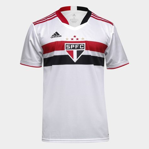 👕De São Paulo tens o nome! Há 30 anos, Tele Santana comemorava seu primeiro título comandando o Tricolor. Homenageando esse marco que depois se tornaria uma jornada de títulos e glórias, a Adidas lança a Camisa São Paulo Masculina para a temporada 21/22. Semelhante ao manto que os craques usam nas partidas, o modelo é produzido com tecido leve e respirável predominantemente branco com as listras tricolores tradicionais. Teen Doctor, Camisa Adidas, Soccer Jersey, Men's Polo Shirt, Sports Jersey, Adidas, Magazine, Collage, Mens Tops