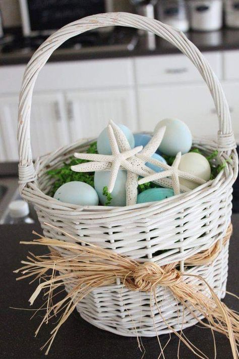 Coastal Easter Decor, Easter Egg Decorations, Island Twist, Diy Projects For Bedroom, Bowl Decor, Spring Entertaining, Nautical Crafts, Resurrection Sunday, Happy Bunny