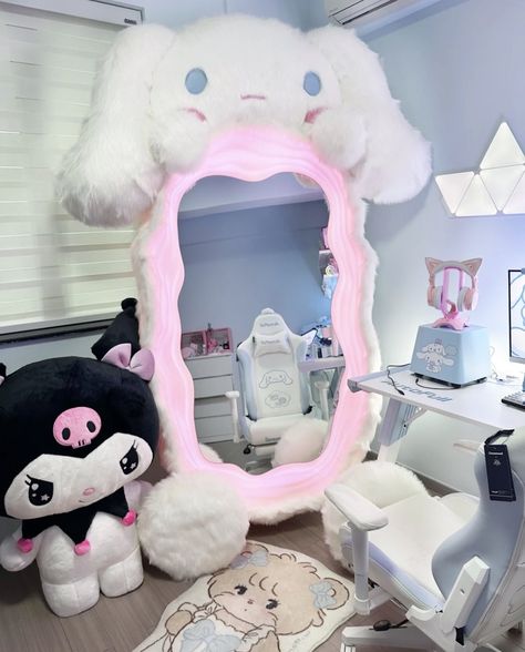 Twitter Sanrio Bedroom, Kuromi Room, Sanrio Items, Sweet Moon, Girl Apartment Decor, Kawaii Bedroom, Hello Kitty House, Hello Kitty Rooms, Video Game Room Design