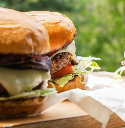 Grilled Italian Roman Burger - Sauced by Sunday Roman Burger Recipe, Roman Burger, Chicken Tostadas, Marinated Flank Steak, Recipe Web, Italian Chopped Salad, Sunday Recipes, Burger Sauce, Balsamic Dressing