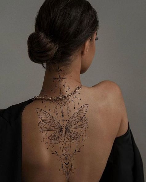 Feminine Back Tattoos, Backpiece Tattoo, Tato Minimal, Petite Tattoos, Inspiration Tattoos, Spine Tattoos For Women, Japanese Tattoos, Back Tattoo Women, Discreet Tattoos