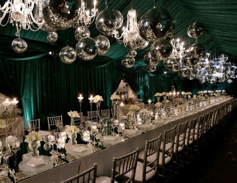 Silver and emerald green Green Quinceanera Theme, Green Wedding Decorations, Quince Decorations, Green Themed Wedding, Emerald Green Weddings, Quinceanera Themes, Silver Party, Emerald Wedding, Venue Decor