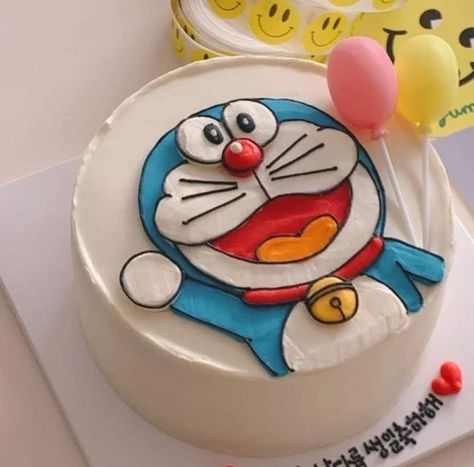 Doraemon Cake, Bts Cake, Anime Cake, Mini Torte, Pastel Cakes, Funny Birthday Cakes, Simple Cake Designs, Mini Cakes Birthday, Cartoon Cake