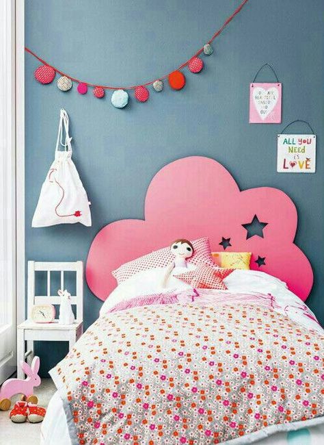 . Diy Headboard Wooden, Creative Headboard, Mommo Design, Girls Room Design, Design Hacks, Girl Bedrooms, Kids Headboard, Diy Headboard, Headboard Designs