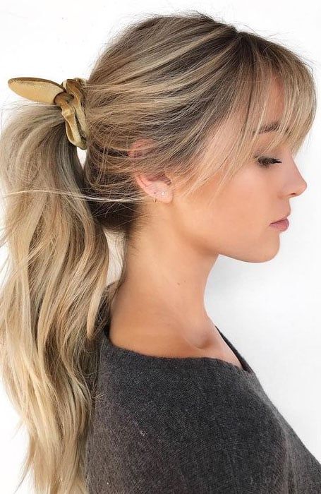 Messy Ponytail Hairstyles, Scrunched Hair, Wavy Ponytail, Fall Hair Cuts, Fringe Hairstyles, Long Hair With Bangs, Grunge Hair, Latest Hairstyles, Blonde Color