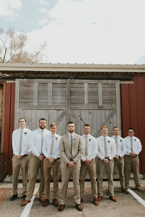 Neutral Wedding Groomsmen, Khaki Groomsmen, Casual Groomsmen Attire, Tan Groomsmen Suits, Mismatched Groomsmen, Tan Suit Wedding, Tan Groomsmen, Rustic Groomsmen Attire, Fall Wedding Groomsmen