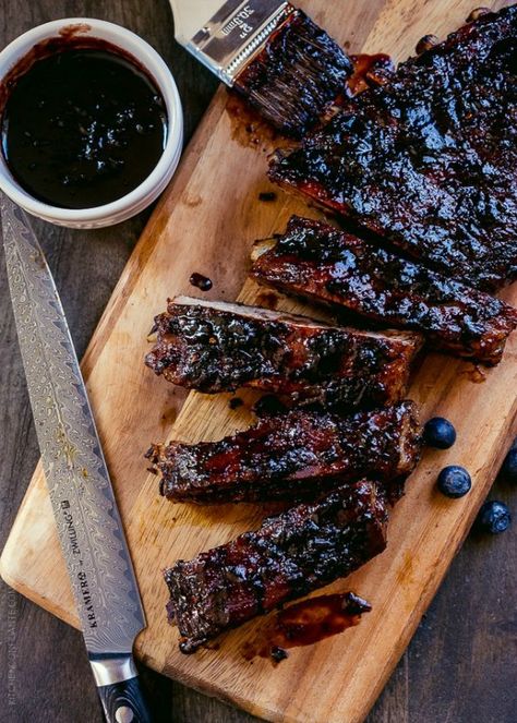 Babyback Ribs Recipe, Blueberry Balsamic, Tender Ribs, Barbecue Sauce Recipes, Barbecue Ribs, Back Ribs, Baby Back Ribs, Blueberry Recipes, Bbq Ribs