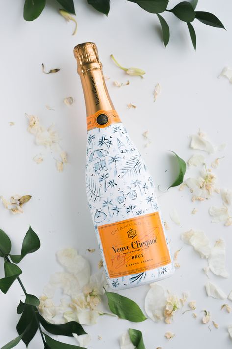 Painted Champagne Bottle Wedding, Painted Champagne Bottles, Painted Champagne Bottle, Custom Champagne Bottle, Veuve Cliquot, Bridesmaid Proposal Ideas, Veuve Clicquot Champagne, Champagne France, Beach House Gift