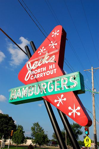 Googie Signs, Old Neon Signs, Roadside Signs, Roadside America, Retro Signage, Googie Architecture, Vintage Signage, Retro Signs, Neon Signage