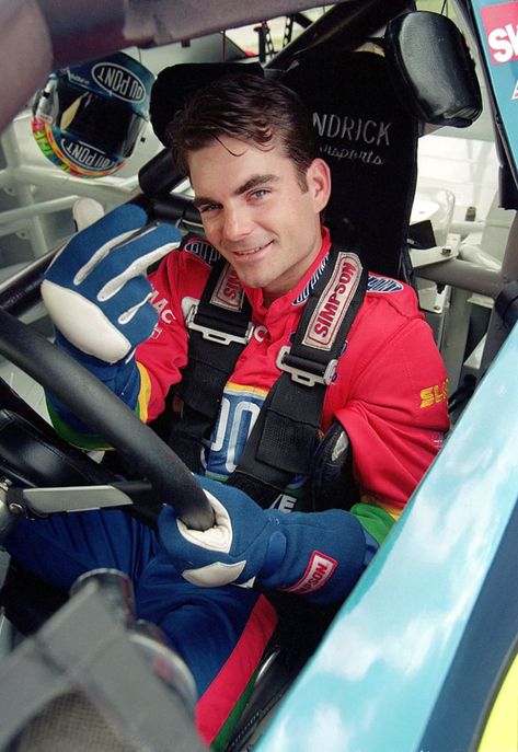 Rare Photos of Jeff Gordon | Sports Illustrated Nas Car, Jeff Gordon Car, Nascar Champions, Jeff Gordon Nascar, Sporting Legends, Michael Gordon, Jimmie Johnson, One Championship, Chase Elliott