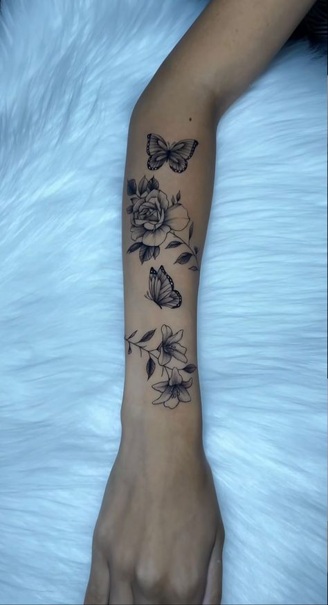 Flower Tatoos Arms, Wrapped Arm Tattoo, Front Of Forearm Tattoo, Feminine Half Sleeve Tattoo Forearm, Arm Vine Tattoos For Women, Floral And Butterfly Sleeve Tattoo, Roses And Butterflies Tattoo, Pretty Arm Tattoos For Women, Big Arm Tattoos Women