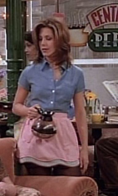 Cute Waitress Outfit Casual, Waitress Outfits Casual, Friends Rachel Outfits, Waitress Outfit, Rachel Green Style, Rachel Green Outfits, Movies Outfit, Rachel Green, Cute Costumes