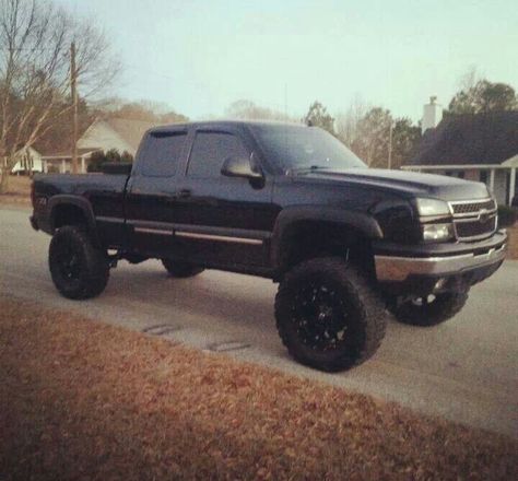 Chevy Silverado-My absolute favorite chevy truck body style. Something about that sexy cat eye. Love my 05 ;) 1979 Chevy Silverado, 05 Chevy Silverado, Chevy Cat Eye Truck, Cat Eye Truck, Cat Eye Silverado, Cat Eye Chevy, Cateye Silverado, Cat Eye Truck Dropped, Deisle Trucks