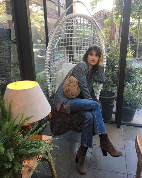 Jeanne Damas Style, Boots Outfit Ankle, Juergen Teller, French Girl Chic, Parisian Chic Style, Giovanna Battaglia, Quoi Porter, Jeanne Damas, French Girl Style