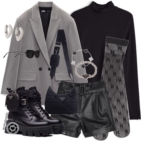 Grey blazer, combat boots, gucci tights. Combat Boots Woman, Prada Outfits Women Fashion, Prada Inspired Outfit, Prada Combat Boots Outfit, Prada Boots Outfit, Gucci Outfits Women Fashion, Prada Outfits Women, Prada Combat Boots, Gucci Outfits Women