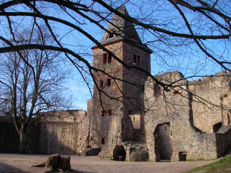 The ruins of Frankenstein Castle are located just outside of Darmstadt, Germany not far from Frankfurt Frankenstein Castle, Frankenstein Halloween Party, German Castles, Castle Germany, Living In Germany, No Connection, Castle Mansion, Germany Castles, Cathedral Architecture