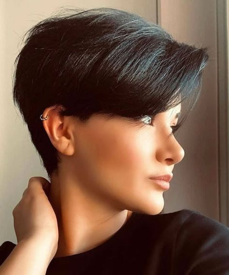 Short Pixie Haircuts, Short Pixie Cut, Short Hairstyle, Trending Hairstyles, Short Hair Haircuts, Short Hair Styles Pixie, Pixie Hairstyles, Short Hairstyles For Women, Pixie Haircut