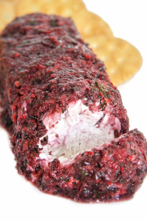 Cranberry Cream Cheese Log, Cream Cheese Log Recipes, Cranberry Cheese Log, Cream Cheese Log, Jalapeno Cheeseball, Cranberry Jalapeno Cream Cheese, Cheese Log Recipes, Jalapeno Cream Cheese, Cranberry Jalapeño