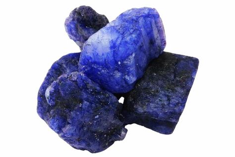 34 Amazing Places For Rockhounding in Iowa In 2023 Types Of Gems, Mineral Collection, Rock Collection, Rocks And Gems, Rock Hounding, Natural Blue Sapphire, Amazing Places, Rocks And Minerals, Geology