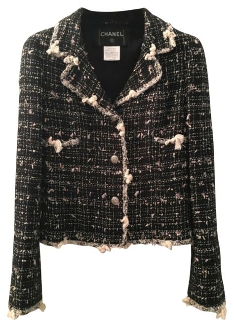 Chanel classic black and white tweed jacket. This jacket features black and white fantasy tweed with fringed details. Unique silver buttons have 5 cute little Chanel logos on it. This is a classic timeless piece to own. Size 34. Romper With Jacket, Cardigan Chanel, Black And White Tweed Jacket, Cardigan Ideas, Chanel Cardigan, White Tweed Jacket, How To Have Style, Chanel Style Jacket, Chanel Tweed Jacket